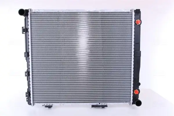 NISSENS 62698A Radyatör resmi