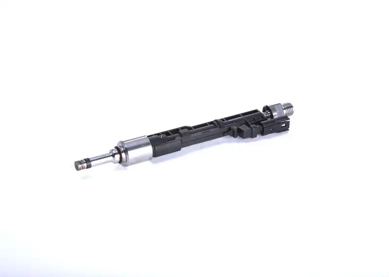 BOSCH 0261500533 Enjektör 13647639994 resmi