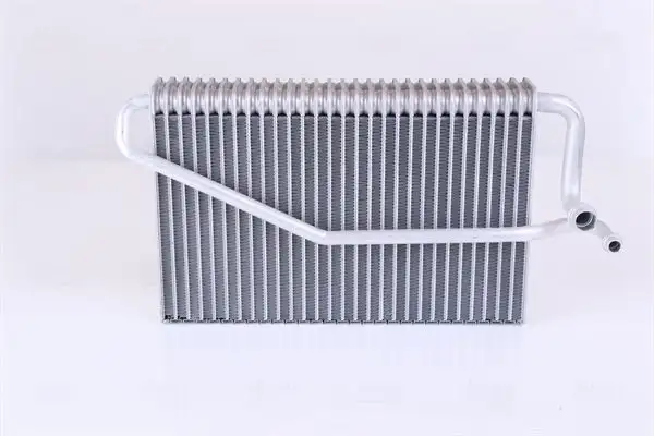 NISSENS 92173 Klima Radyatörü A2098300358 resmi