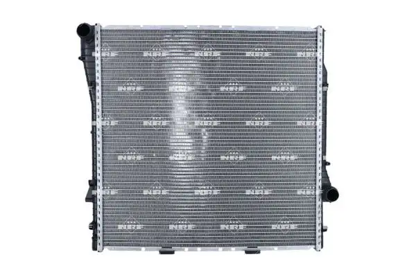NRF 55328 Radyatör 17101439101 resmi