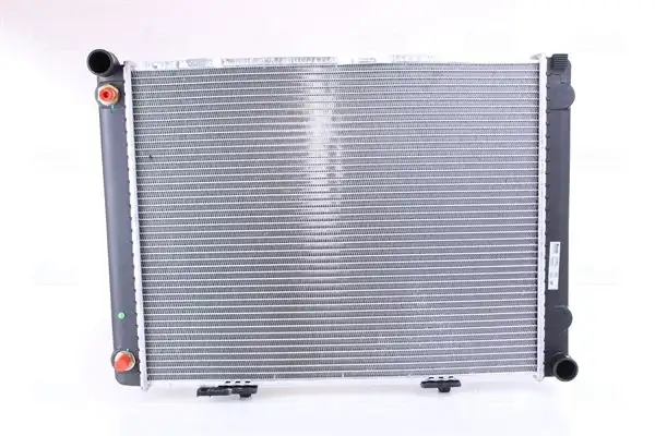 NISSENS 62766A Radyatör A2015004903 resmi