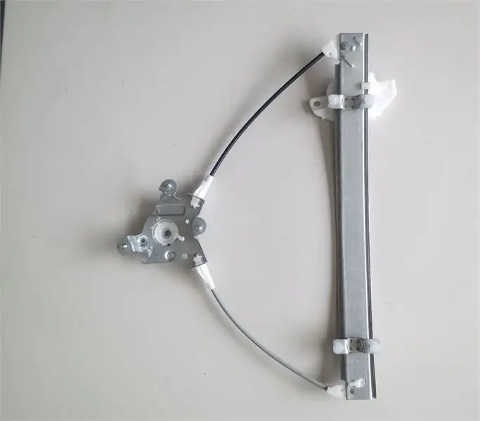 MGA 32196 Ön Cam Krikosu (Sağ) 8240422011 resmi