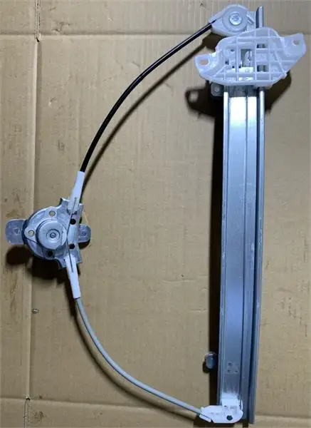 MGA 32199 Ön Cam Krikosu (Sol) 8240122000 resmi