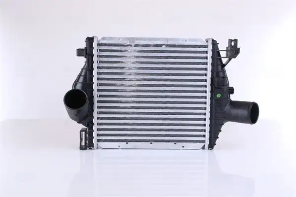 NISSENS 96843 Turbo Radyatörü A6385012301 resmi